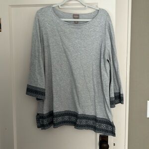 Chico’s sweater like top